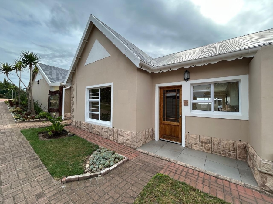 3 Bedroom Property for Sale in Marina Martinique Eastern Cape